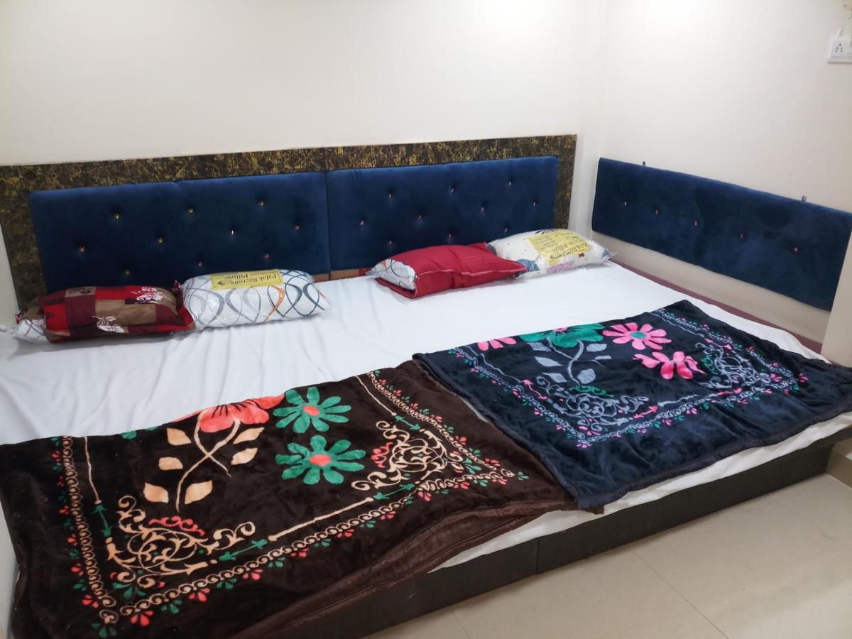 Hotel Blue Tower Inn Ujjain Zewnętrze zdjęcie